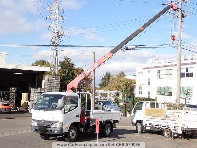 toyota dyna-truck 2014 24341206 image 1