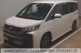 toyota voxy 2023 quick_quick_6BA-MZRA90W_0040793