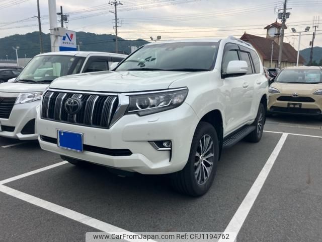 toyota land-cruiser-prado 2018 -TOYOTA--Land Cruiser Prado CBA-TRJ150W--TRJ150-0082804---TOYOTA--Land Cruiser Prado CBA-TRJ150W--TRJ150-0082804- image 2