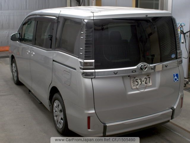 toyota voxy 2020 CFJ1505490 image 2
