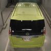 nissan serena 2018 CFJ1743129 image 8
