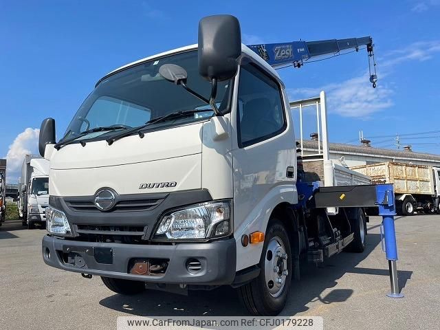 hino dutro 2018 GOO_NET_EXCHANGE_0700644A30240905W001 image 1