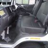 isuzu elf-truck 2016 CFJ1682092 image 7