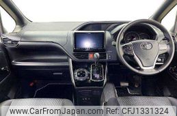 toyota voxy 2020 504928-930861