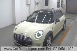 mini mini-others 2018 quick_quick_DBA-XR15M_WMWXR32020TE32641