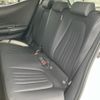 toyota aqua 2022 -TOYOTA--AQUA 6AA-MXPK11--MXPK11-2062401---TOYOTA--AQUA 6AA-MXPK11--MXPK11-2062401- image 28