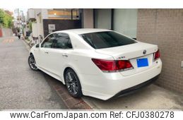 toyota crown 2013 -TOYOTA--Crown DAA-AWS210--AWS210-6004401---TOYOTA--Crown DAA-AWS210--AWS210-6004401-