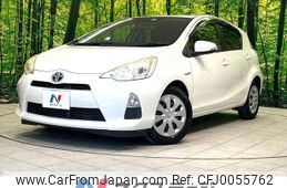 toyota aqua 2013 -TOYOTA--AQUA DAA-NHP10--NHP10-6152077---TOYOTA--AQUA DAA-NHP10--NHP10-6152077-