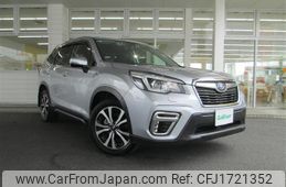 subaru forester 2018 CFJ1721352