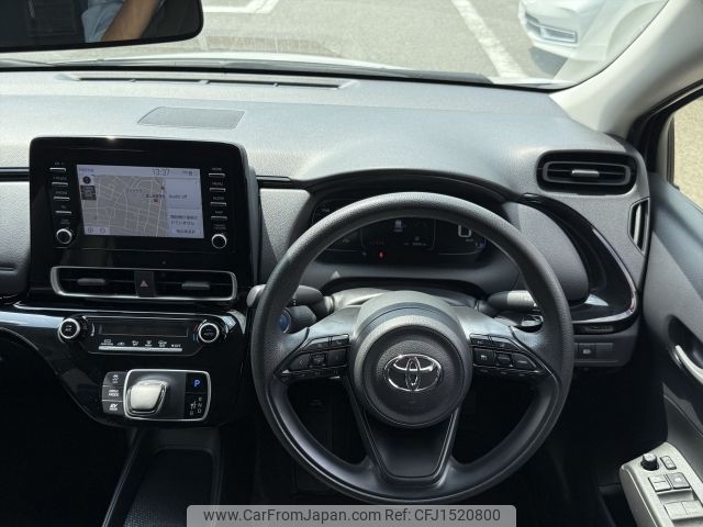 toyota aqua 2022 CFJ1520800 image 2