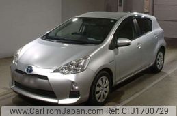 toyota aqua 2012 CFJ1700729