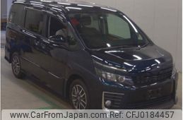 toyota voxy 2015 quick_quick_DBA-ZRR85W_0038684