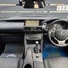 lexus is 2020 CFJ1614026 image 13