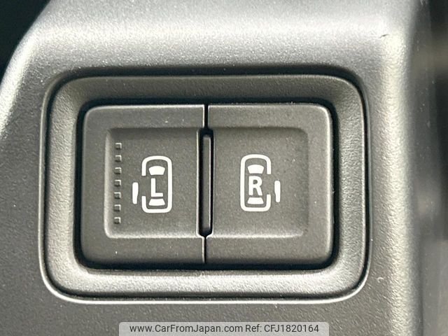mitsubishi delica-d2 2017 CFJ1820164 image 2