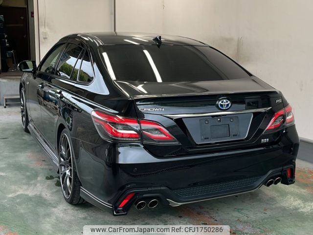 toyota crown 2018 CFJ1750286 image 2