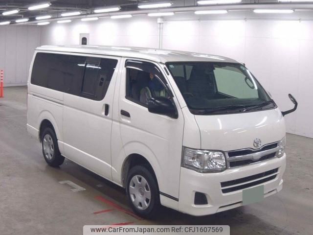 toyota regiusace-van 2013 CFJ1607569 image 1