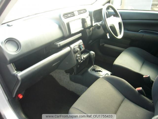 toyota succeed 2018 CFJ1755433 image 2