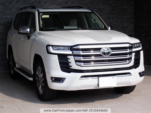 toyota land-cruiser-wagon 2024 CFJ0434660 image 2