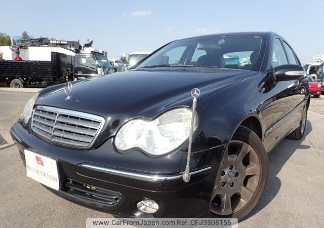 mercedes-benz c-class 2004 REALMOTOR_N2019100751HD-10 image 1