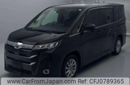 toyota noah 2022 quick_quick_6BA-MZRA90W_0013260