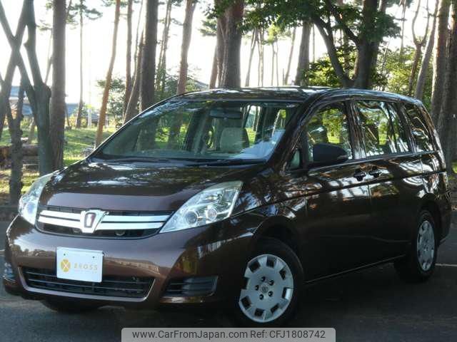 toyota isis 2014 CFJ1808742 image 1