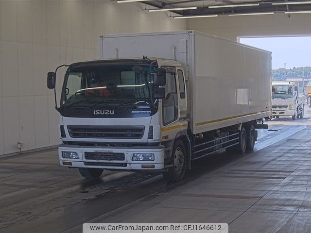 isuzu giga 2003 CFJ1646612 image 1