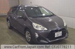 toyota aqua 2015 quick_quick_DAA-NHP10_2409663