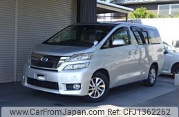 toyota vellfire 2012 CFJ1362262