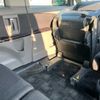 toyota isis 2004 CFJ9433241 image 21