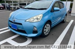 toyota aqua 2013 -TOYOTA--AQUA DAA-NHP10--NHP10-2257728---TOYOTA--AQUA DAA-NHP10--NHP10-2257728-
