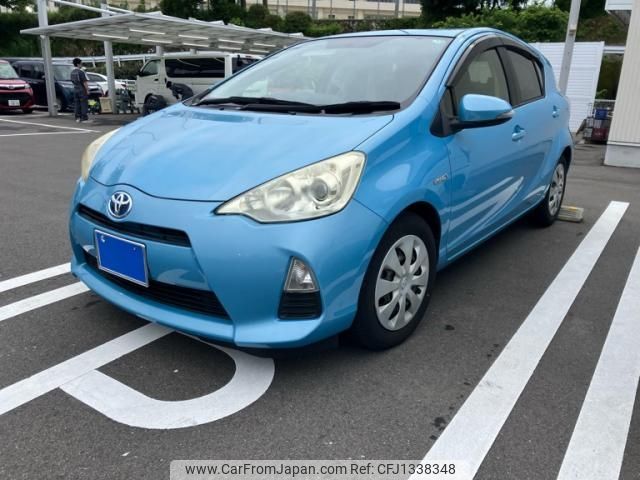 toyota aqua 2013 -TOYOTA--AQUA DAA-NHP10--NHP10-2257728---TOYOTA--AQUA DAA-NHP10--NHP10-2257728- image 1
