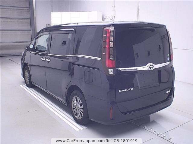 toyota esquire 2015 CFJ1801919 image 2