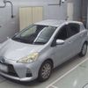 toyota aqua 2013 CFJ8194746 image 1