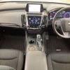 toyota crown 2018 CFJ1825954 image 2