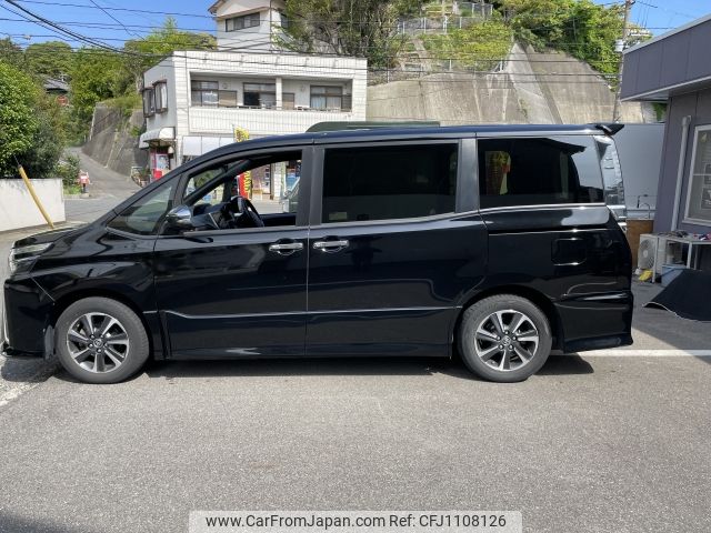 toyota voxy 2019 -TOYOTA--Voxy DBA-ZRR80W--ZRR80-0540947---TOYOTA--Voxy DBA-ZRR80W--ZRR80-0540947- image 2