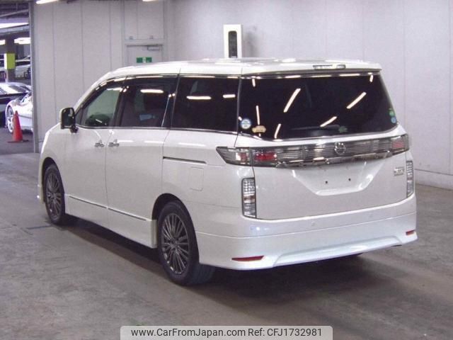 nissan elgrand 2019 CFJ1732981 image 2