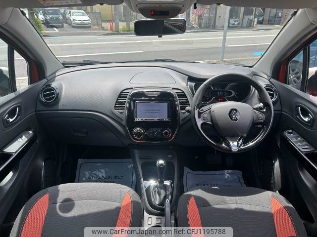 renault captur 2014 -RENAULT--Renault Captur ABA-2RH5F--VF12R401EE0701688---RENAULT--Renault Captur ABA-2RH5F--VF12R401EE0701688- image 2