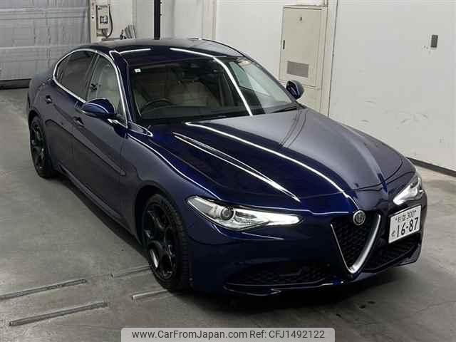 alfa-romeo giulia 2019 quick_quick_3DA-95222_ZAREAEKX6K7611239 image 1