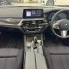 bmw 5-series 2017 CFJ6795963 image 2
