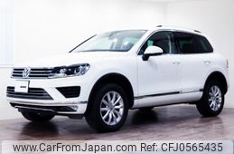 volkswagen touareg 2015 quick_quick_DBA-7PCGRS_WVGZZZ7PZGD005360