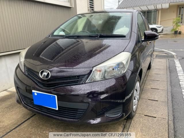 toyota vitz 2014 -TOYOTA--Vitz DBA-KSP130--KSP130-2107767---TOYOTA--Vitz DBA-KSP130--KSP130-2107767- image 1