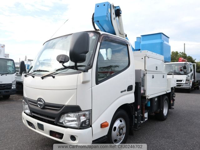 hino dutro 2018 -HINO--Hino Dutoro TPG-XZU600X--XZU600-0020125---HINO--Hino Dutoro TPG-XZU600X--XZU600-0020125- image 1