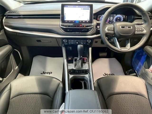 jeep commander 2025 -CHRYSLER--Jeep Commander H620--MCAPJ8BY6RFA10358---CHRYSLER--Jeep Commander H620--MCAPJ8BY6RFA10358- image 2