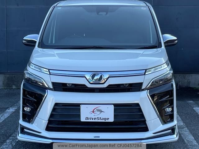 toyota voxy 2018 quick_quick_ZRR80W_ZRR80-0474047 image 2