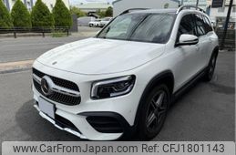 mercedes-benz glb-class 2023 CFJ1801143