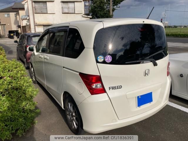 honda freed 2011 CFJ1836391 image 2