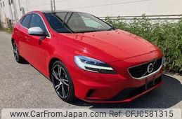 volvo v40 2018 CFJ0581315