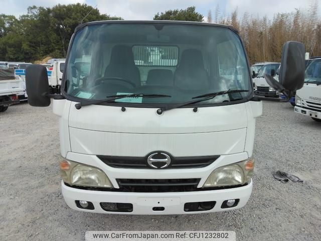 hino dutro 2012 GOO_NET_EXCHANGE_0708016A30241012W003 image 2