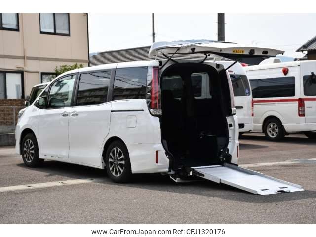 toyota esquire 2017 -TOYOTA--Esquire DBA-ZRR80Gｶｲ--ZRR80-0355289---TOYOTA--Esquire DBA-ZRR80Gｶｲ--ZRR80-0355289- image 1