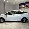 toyota prius 2018 CFJ1528450 image 12